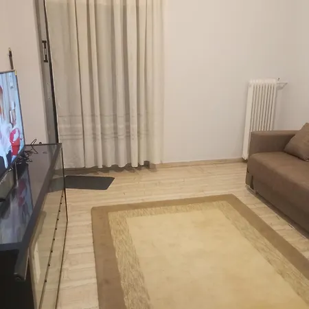 West Cozy Apartment